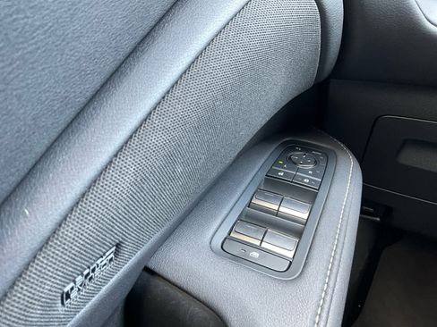 Used 2025 Lexus TX 500h AWD w/ Technology Package image 24