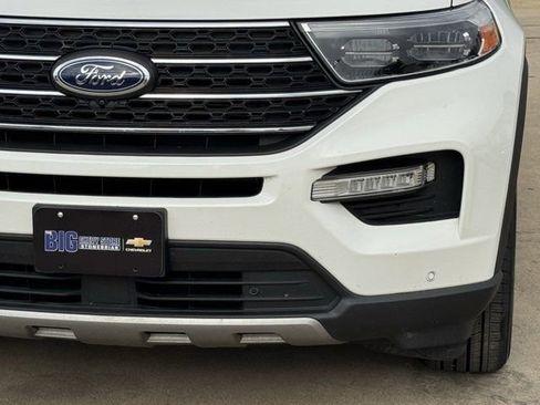 Used 2022 Ford Explorer XLT w/ Equipment Group 202A RWD image 10