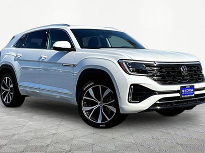 New 2026 Volkswagen Atlas Cross Sport SEL Premium R-Line