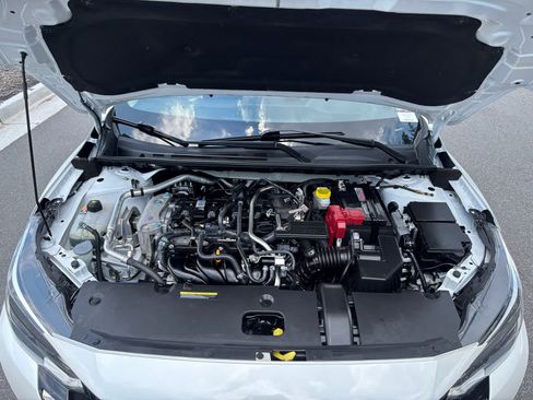 Used 2025 Nissan Sentra SR FWD image 27