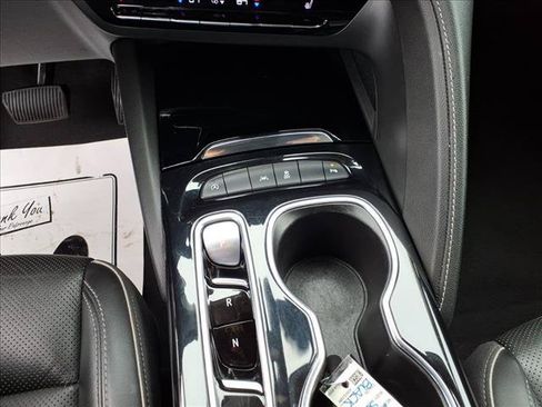 Used 2023 Buick Envision Essence FWD image 29