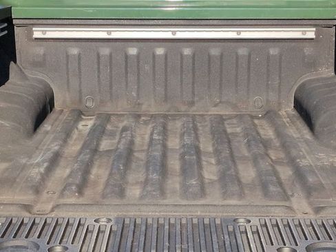 Used 2022 Nissan Frontier SV w/ SV Premium Package image 36