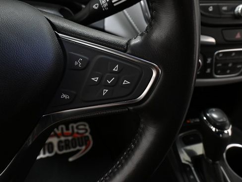 Used 2021 Chevrolet Equinox Premier image 20