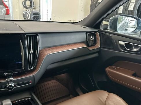 Certified 2023 Volvo XC60 B5 Plus image 24