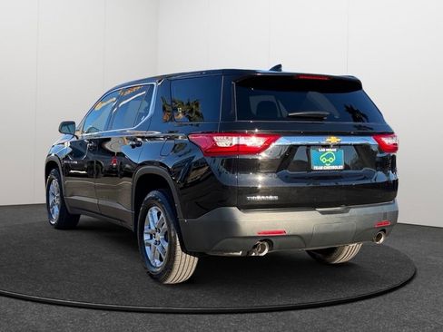 Certified 2021 Chevrolet Traverse LS image 3