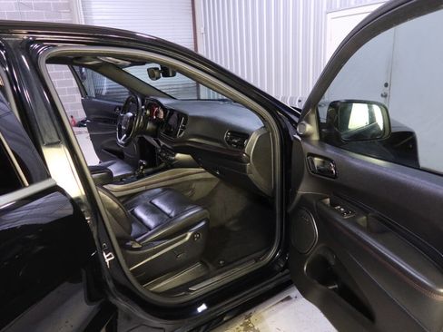 Used 2021 Dodge Durango R/T w/ Blacktop Package image 12