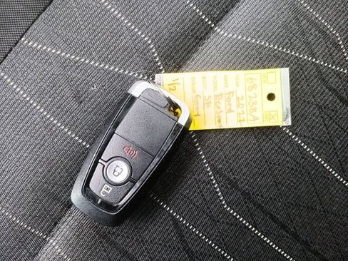 Certified 2022 Ford EcoSport SE w/ SE Convenience Package image 34