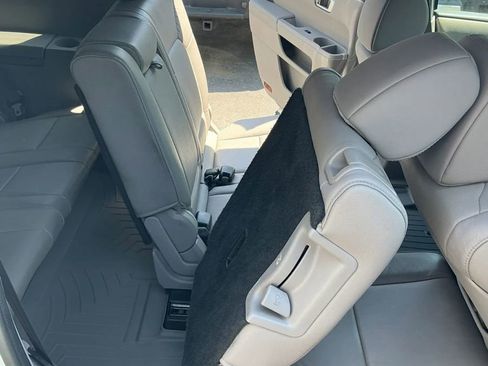 Used 2015 Honda Pilot Touring image 15