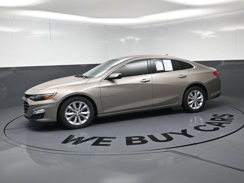 Used 2024 Chevrolet Malibu LT FWD image 6