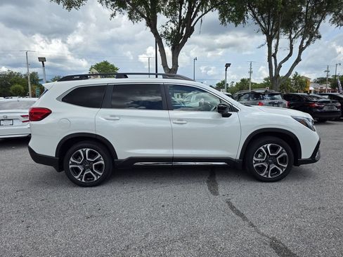 Certified 2025 Subaru Ascent Limited w/ Popular Package #1 AWD/4WD image 2