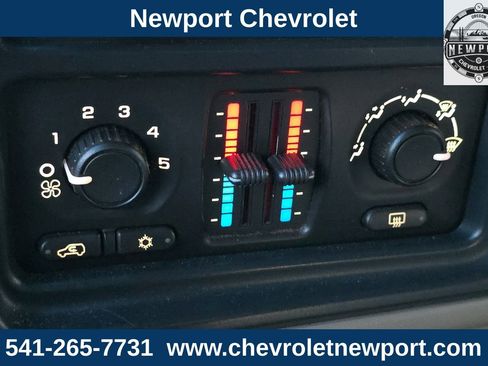 Used 2005 Chevrolet Tahoe LS image 20