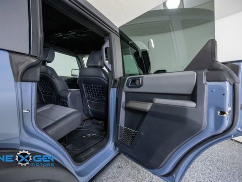 Used 2023 Ford Bronco Everglades AWD/4WD image 37