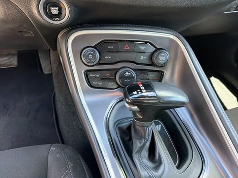 Used 2020 Dodge Challenger SXT w/ Blacktop Package AWD/4WD image 20