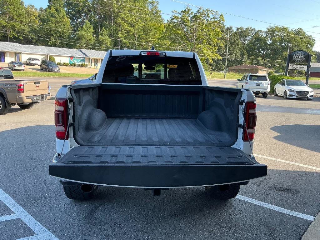 Used 2019 RAM 1500 Big Horn AWD/4WD image 4
