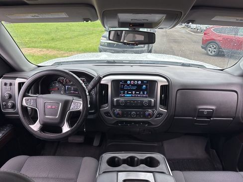 Used 2017 GMC Sierra 1500 SLE w/ SLE Value Package AWD/4WD image 18