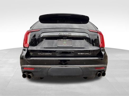Used 2023 GMC Yukon Denali Ultimate AWD/4WD image 9