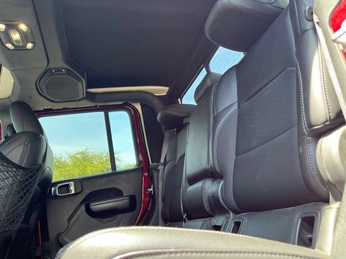 Used 2021 Jeep Gladiator Sport AWD/4WD image 10