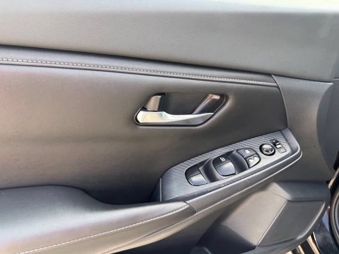 Used 2021 Nissan Sentra SV FWD image 5