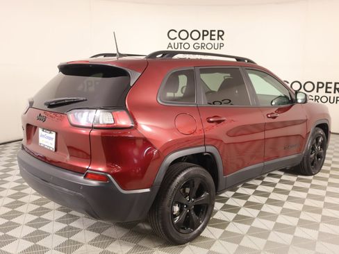 Used 2021 Jeep Cherokee Latitude Plus image 20
