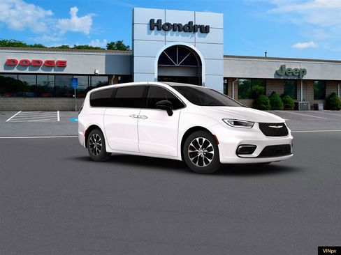 New 2026 Chrysler Pacifica Select image 11