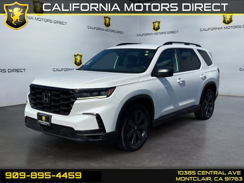 Used 2023 Honda Pilot Sport image 1
