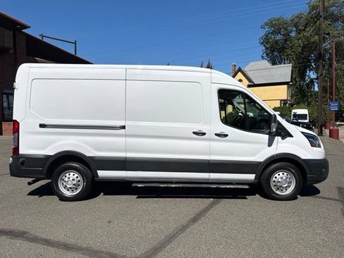 Used 2022 Ford Transit 250 Medium Roof AWD image 2