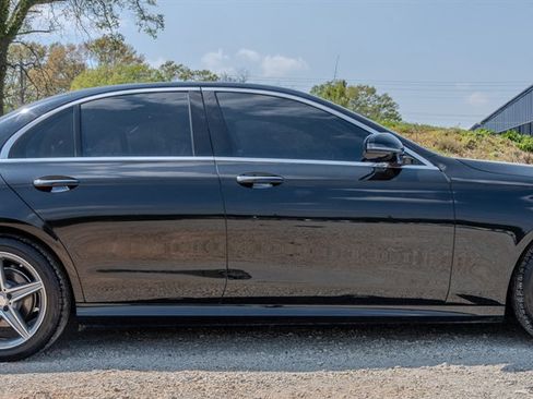 Used 2017 Mercedes-Benz E 300 image 6