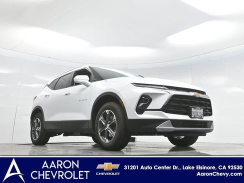 New 2025 Chevrolet Blazer LT w/ Convenience Package image 60