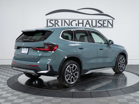 New 2026 BMW X1 xDrive28i w/ Technology Package AWD/4WD image 5