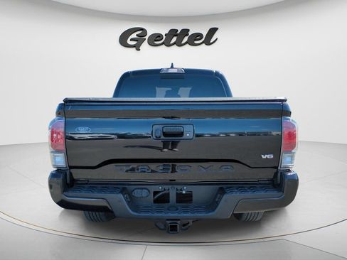 Used 2022 Toyota Tacoma Limited RWD image 6