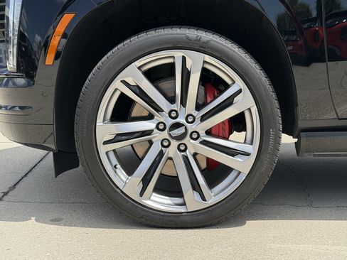 Certified 2026 Cadillac Escalade Sport w/ Touring Package AWD/4WD image 35