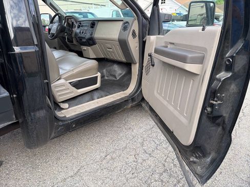Used 2008 Ford F350 2WD Regular Cab Super Duty image 15
