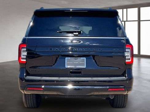 Used 2024 Ford Expedition Limited AWD/4WD image 4