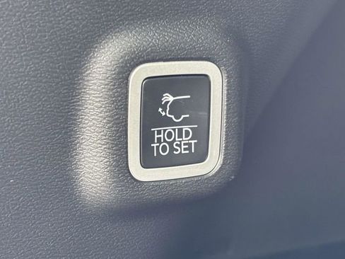 New 2026 Jeep Cherokee Limited image 33