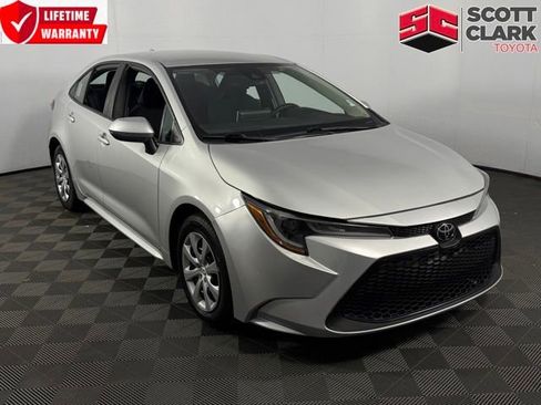 Used 2021 Toyota Corolla LE FWD image 1