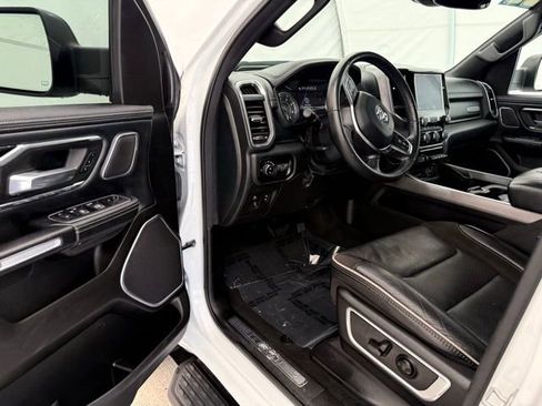 Used 2022 RAM 1500 Laramie AWD/4WD image 33