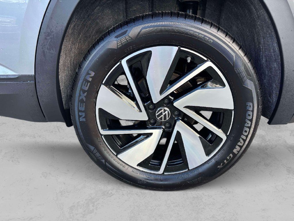 Used 2026 Volkswagen Atlas SE AWD/4WD image 32