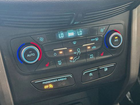 Used 2018 Ford Escape SEL AWD/4WD image 24