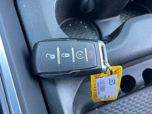 Used 2025 RAM 1500 Big Horn RWD image 12