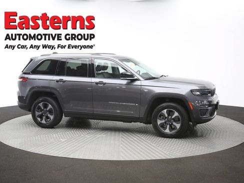 Used 2022 Jeep Grand Cherokee Limited 4xe w/ Luxury Tech Group II AWD/4WD image 51