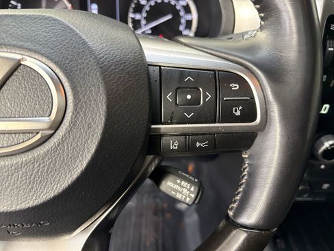 Used 2022 Lexus GX 460 Premium w/ Accessory Package AWD/4WD image 14