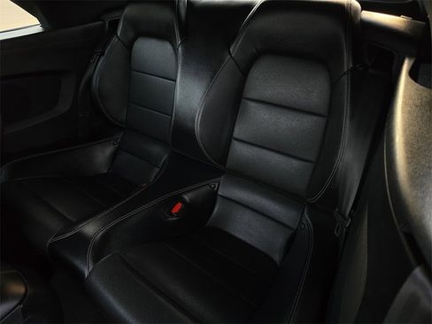 Used 2023 Ford Mustang Premium image 24