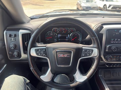Used 2018 GMC Sierra 1500 SLT AWD/4WD image 16