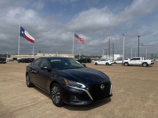 Certified 2026 Nissan Altima 2.5 SV AWD/4WD video 1