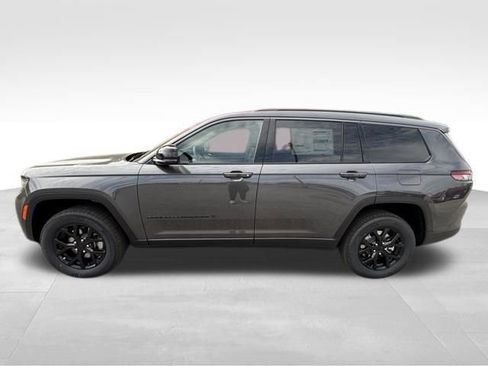 New 2026 Jeep Grand Cherokee L 4WD image 3