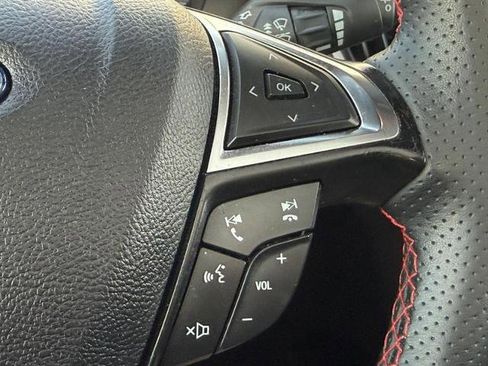Certified 2024 Ford Edge ST-Line AWD/4WD image 15