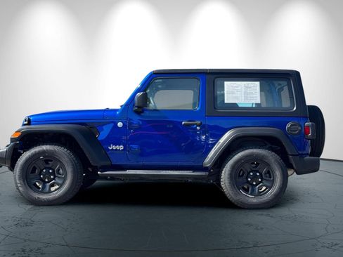 Used 2019 Jeep Wrangler Sport AWD/4WD image 7