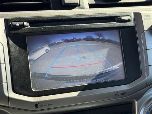 Used 2014 Toyota 4Runner SR5 image 17