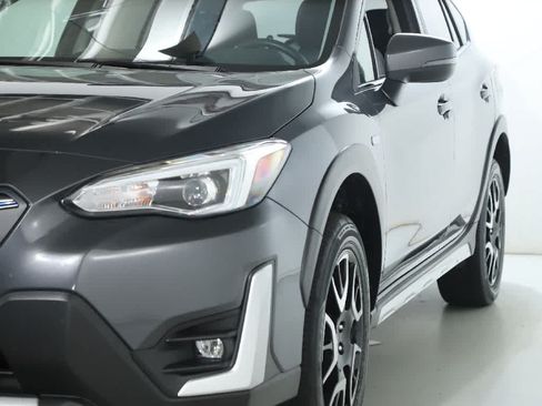 Certified 2023 Subaru Crosstrek Hybrid w/ Moonroof Package w/Navigation AWD/4WD image 4