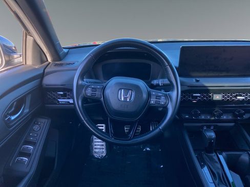 Used 2024 Honda Accord Sport image 12